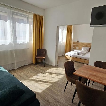 Bookvienna "Jim" Apartments ภายนอก รูปภาพ